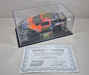 1998 Revell Collection 1:24 DALE JARRETT #88 Batman & The Joker NIB - Picture 1 of 24