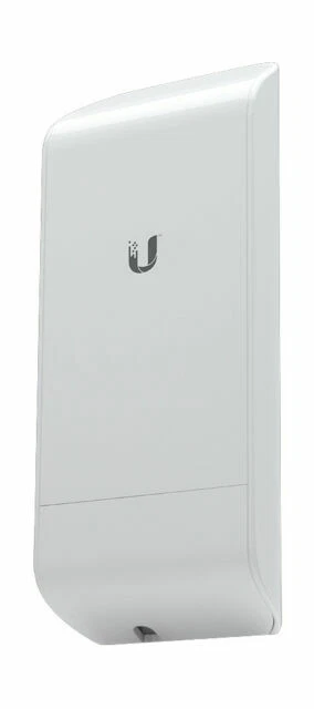Ubiquiti Networks LocoM5 150Mbps Wireless Access Point