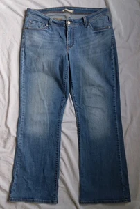 Levi's 529 Curvy Bootcut Jeans Casual Western Women's Size 16 - Picture 1 of 9