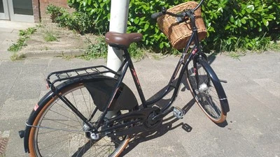 Fahrrad City Damen 28" Korb Stadt Retro Tiefeinstieg Gepäckträger Schwarz RH48cm - Bild 1 von 4