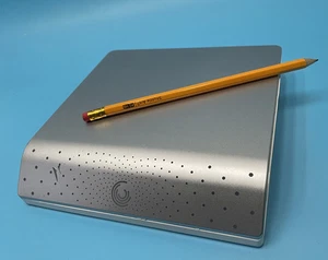 Seagate External FreeAgent Desk 1TB USB 2.0 HDD ST310005FDA2E1‑RK #7 - Picture 1 of 7