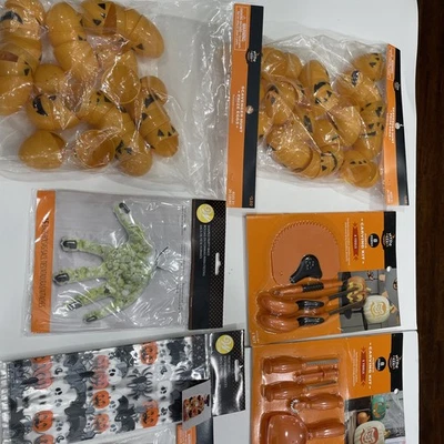 Deluxe Halloween Party Package  NWT - Image 1 of 4