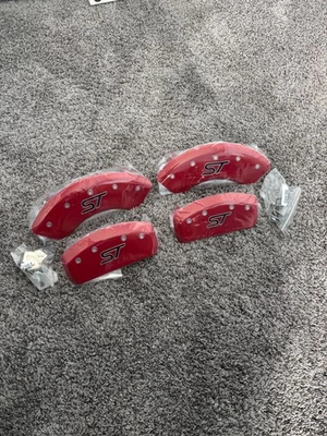 Red MGP caliper covers ford escape 2020-2025 (ST engraving) - Image 1 of 4