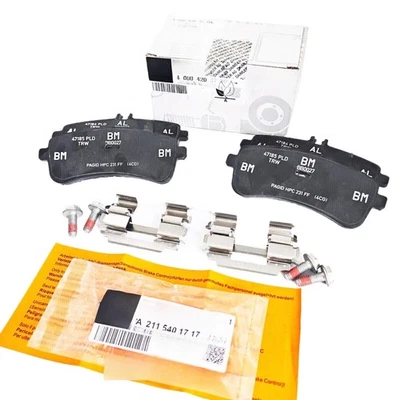 NEW  Rear Brake Pads Kit For Mercedes-Benz S63 S65 AMG A0004203700 — 第 1/4 张图片