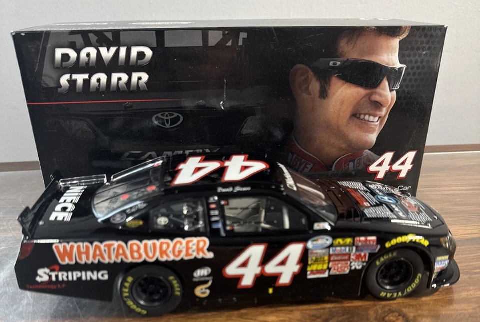 David Starr #44 Plan B 2014 Camry NASCAR modelo fundido a presión / Whataburger Foto 1 de 4
