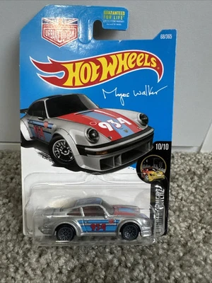 Magnus Walker Silver Porsche 934 Turbo RSR - 2017 Hot Wheels Nightburnerz 36751 - Image 1 of 2