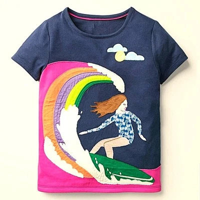 Mini Boden NEW Girl's Fun Action Applique T-shirt in College Navy Surfing - Image 1 of 3