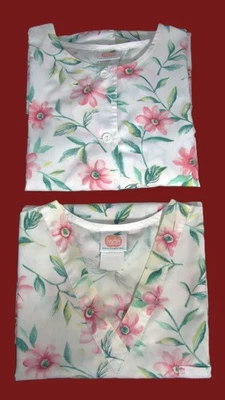 PEACHES Uniforms Cotton V-Neck Print Top 2 Pocket & Jacket Set XL US Flowers - Image 1 of 4