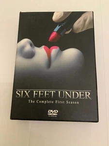 2002 Six Feet Under The Complete First Season DVD - Picture 1 of 4