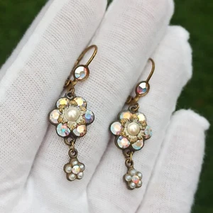 Michal Negrin Earrings White Romantic Flower Aurora Borealis Crystals Pearl Gift - Picture 1 of 10