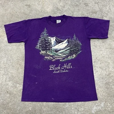 Camiseta De Colección Black Hills South Dakota Arte Natural Camiseta Púrpura Adulto Mediana Años 90 Foto 1 de 4