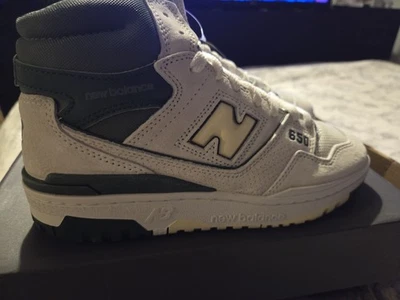 New Balance 650 Lace-up Trainers Off-White/ Green Size uk 6 eu 39.5 - Image 1 of 4