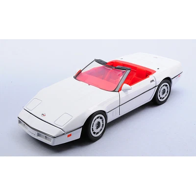 CHEVROLET CORVETTE 1956 WHITE 1:24 Motormax Auto Stradali Modellino Nuovo - Immagine 1 di 2