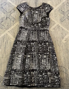 CAROLINA HERRERA made In Spain Black & White Wool & Silk Tweed Box Pleat Dress 4 - Picture 1 of 7