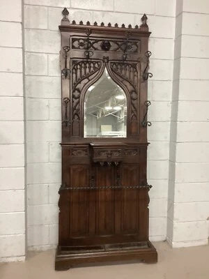 antiguo estante de pasillo francés de nogal tallado gótico Foto 1 de 4