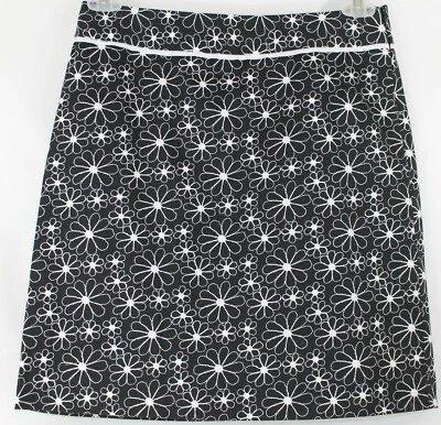 Geoffrey Beene Sport Women's 4 Black White Floral Side Zip Above Knee Skirt - Image 1 of 4