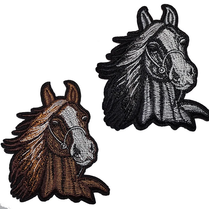  Pferde Kopf Applikation Aufbügeler Bügelbild Patch Stickerei  in 2 Farben  - Bild 1 von 1