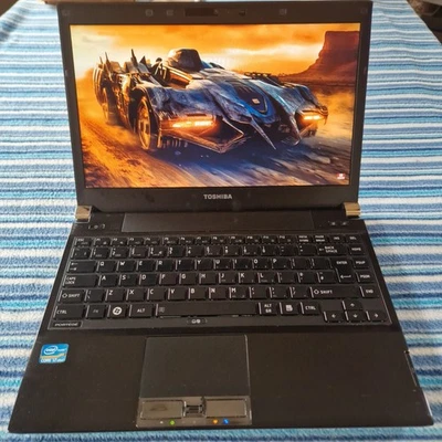 Toshiba Portege R830-10Q , i7 VPro, 13.3", Windows 11 , 256Gb SSD, 8Gb RAM (G12) - Image 1 of 4