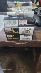 17 Brand New Denso T16PR-U Spark Plugs - Picture 1 of 2