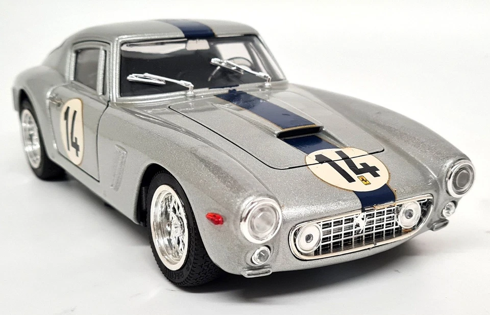 Revell 1/18 Ferrari 250 GT SWB Berlinetta Race Car Silver #14 Diecast Model Car - Image 1 of 4
