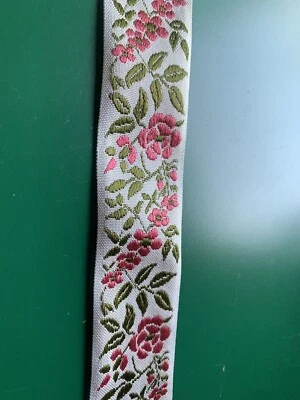Vintage Embroidered Floral Ribbon By 5 Yard 1 Inch Wide - Image 1 of 2