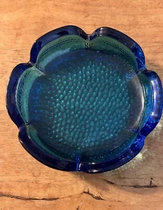 Anchor Hocking Aqua Cobalt Blue VTG 1970’s Glass Ashtray Lotus Petal Pebbled 6" - Picture 1 of 4