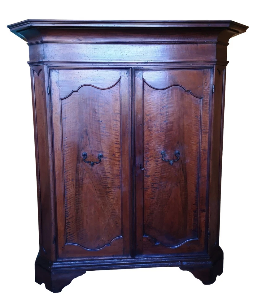 Museale Armadio Stipo Dispensa Luigi XV Parmigiano in noce - Immagine 1 di 4