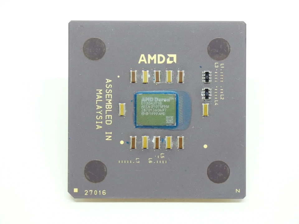 AMD Duron 700 - D700AUT1B 700MHz - Socket 462/A - Image 1 of 1