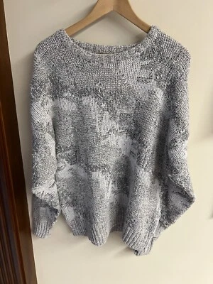 Vtg Le Tigre Sweater Men’s Size L White Gray Abstract Crew Neck USA - Image 1 of 4