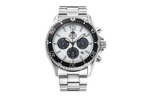 Orient RA-TX0203S Solar Chronograph Panda Dial Sports Watch 200m Stainless Steel - Bild 1 von 3