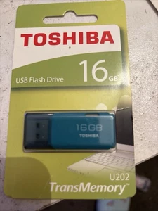 BRAND NEW TOSHIBA 16GB USB FLASHDRIVE - U202 TRANSMEMORY - BLUE - Picture 1 of 1