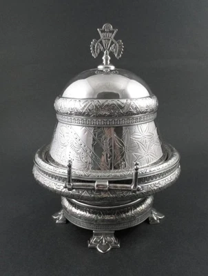 Antiguo MERIDEN B. Co. - PLATO DE MANTEQUILLA - Victoriano CUÁDRUPLE CÚPULA Plata Tapa - c.1880 Foto 1 de 4