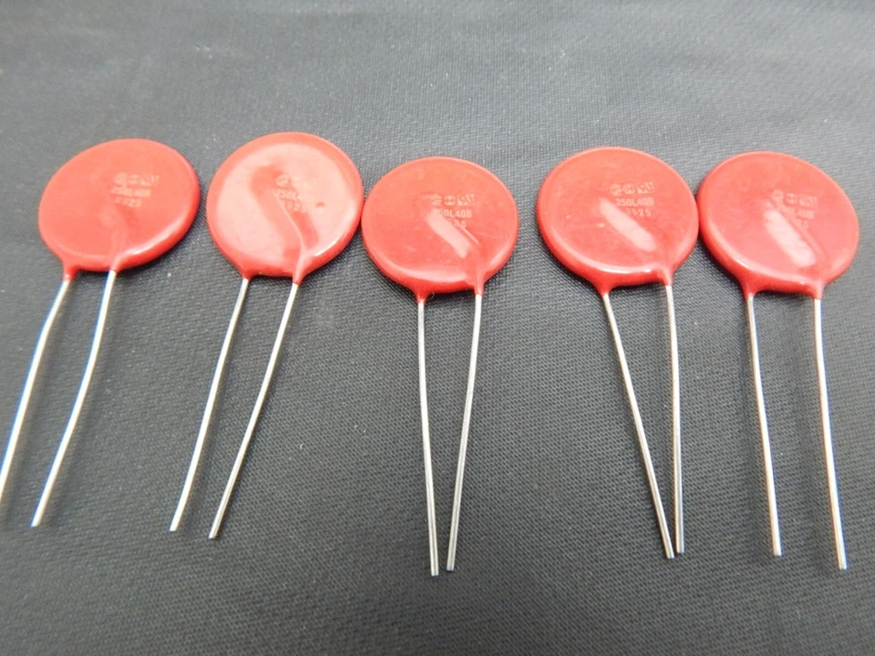 Varistor de óxido metálico Harris V250L40B, 250 V, 6,5 KA, radial - LOTE DE 5 - ENVÍO RÁPIDO Foto 1 de 1