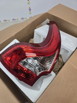 Luz trasera LED genuina VOLVO para Volvo XC60 2009-2017 lente roja transparente izquierda OEM Foto 1 de 4