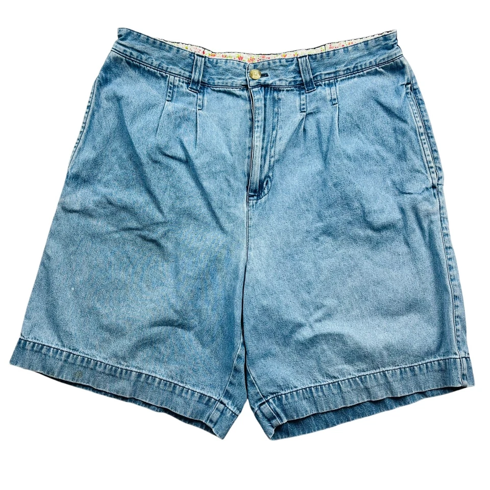 Mountain Lake Bermuda Shorts Women's Size 6 Blue Denim Pleated Slash Pockets - Image 1 of 4