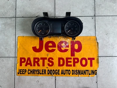 Jeep Cherokee 2015 2,4 L velocímetro clúster 68241293A OEM Foto 1 de 4