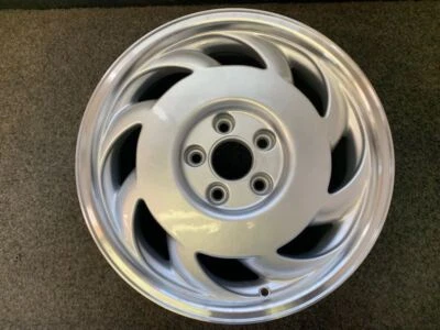 91-92 CORVETTE RH WHEEL NON ZR1 17X9.5 FACTORY REFINISH OEM 10137824 364931 - Image 1 of 4