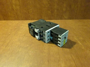 Siemens 24VDC contactor 3RT1026-3B - Picture 1 of 4