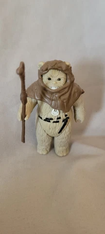 Vintage Star Wars Kenner Action Figure COMPLETE Chief Chirpa Cover
