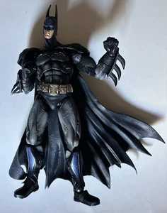 ARKHAM ASYLUM BATMAN 10" ACTION FIGURE SQUARE ENIX PLAY ARTS KAI - Picture 1 of 6
