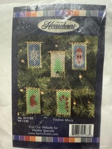 Herrschners Kit de Banners con Cuentas Nuevo en Paquete - Minis Festivo Adornos de Navidad 511133 - Imagen 1 de 7