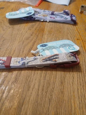 Collar mediano Blueberry Pet perro hasta 50 Ib. Avión Tema Gris Nuevo Foto 1 de 3