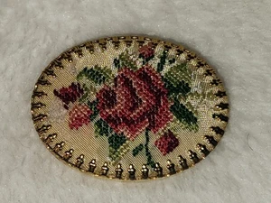 Broche prendedor vintage punta aguja rosas tono dorado - Imagen 1 de 4