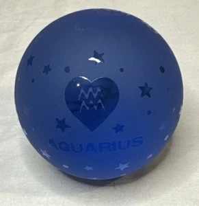 VTG Aquarius Blue Etched Glass Paperweight Zodiac Astrology 3” - Picture 1 of 11