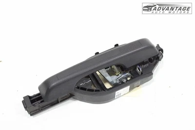 Manija de puerta exterior trasera derecha Ford Maverick 2022-2025 NZ6B-E264B52-AD OEM Foto 1 de 4