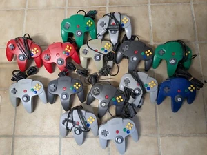 14x N64 Controller ORIGINAL Nintendo 64 I Bundle Konvolut Reseller 14 Stück - Bild 1 von 6