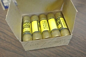 BOX of 10 / BUSS NXA35 FUSE / 35A / 32V (?) / NEW SURPLUS - Picture 1 of 4