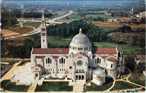 Postal publicada del Santuario Nacional de la Inmaculada Concepción vista aérea - Imagen 1 de 2