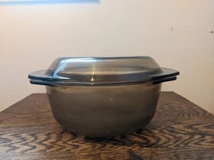 Vintage 1970er Jahre Arcopal Frankreich Rauchglas Deckel Auflauf Geschirr und Deckel - Bild 1 von 5