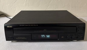 TEAC PD-D1200 Compact 5 Disk Multi CD Player No Remote Tested - Works - Picture 1 of 8